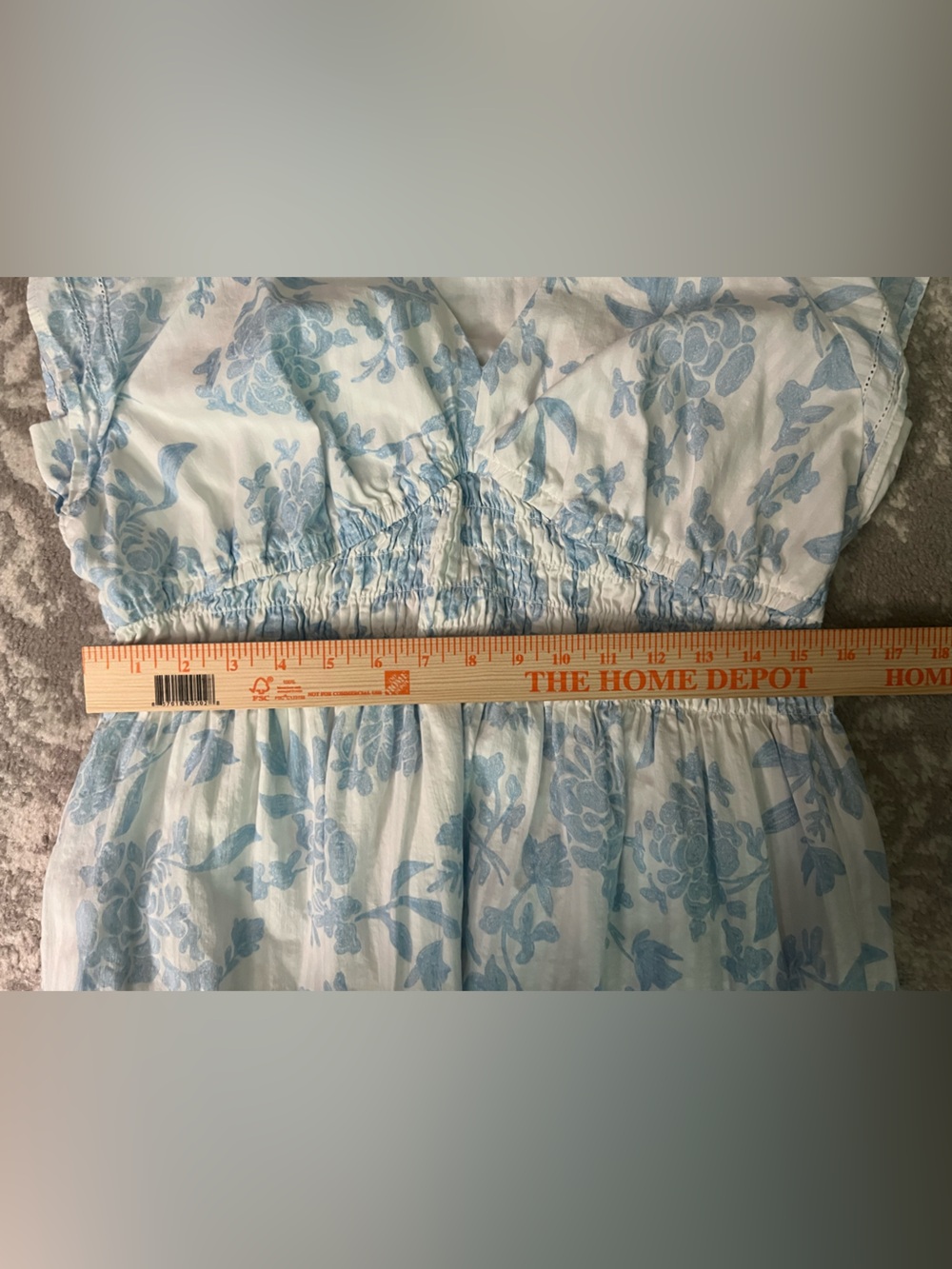 Universal Thread, Smocked Midi A-Line Dress Blue and White Floral - Picture 9 of 9